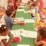 اليوم الأحمر بالحضانة