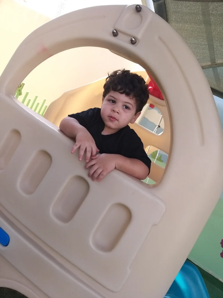 مساحة للعب في الحديقة